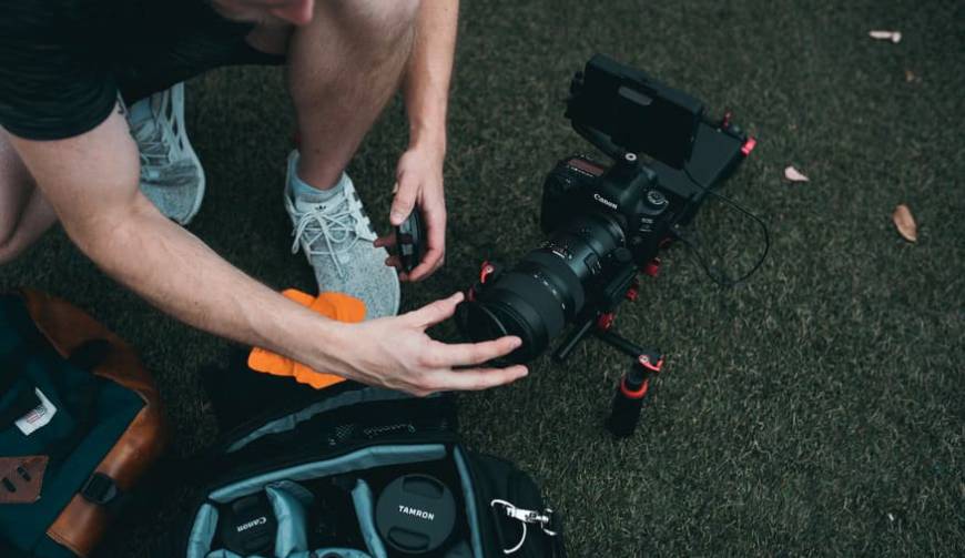 色彩心理学×动态美学，三水区产品视频拍摄公司唤醒感官冲击力